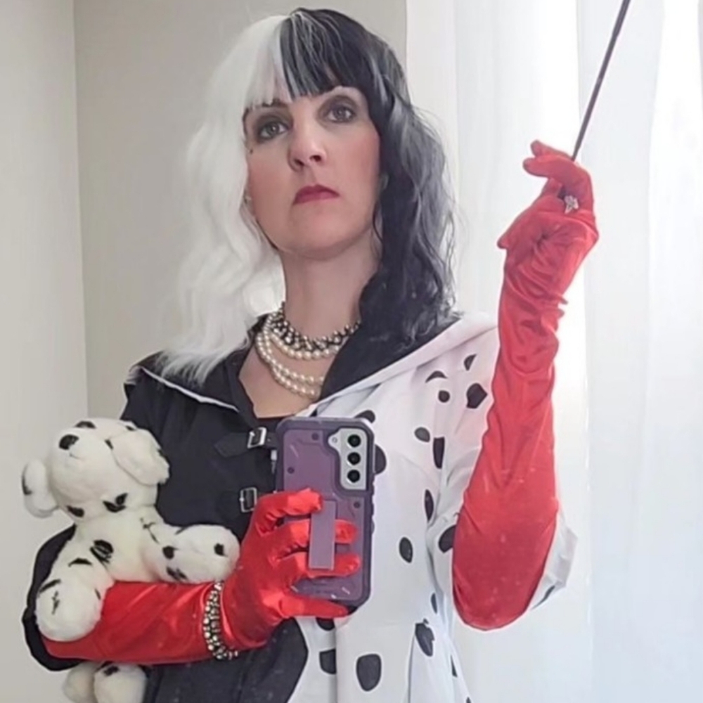 Cruella Deville Womens Halloween Costume